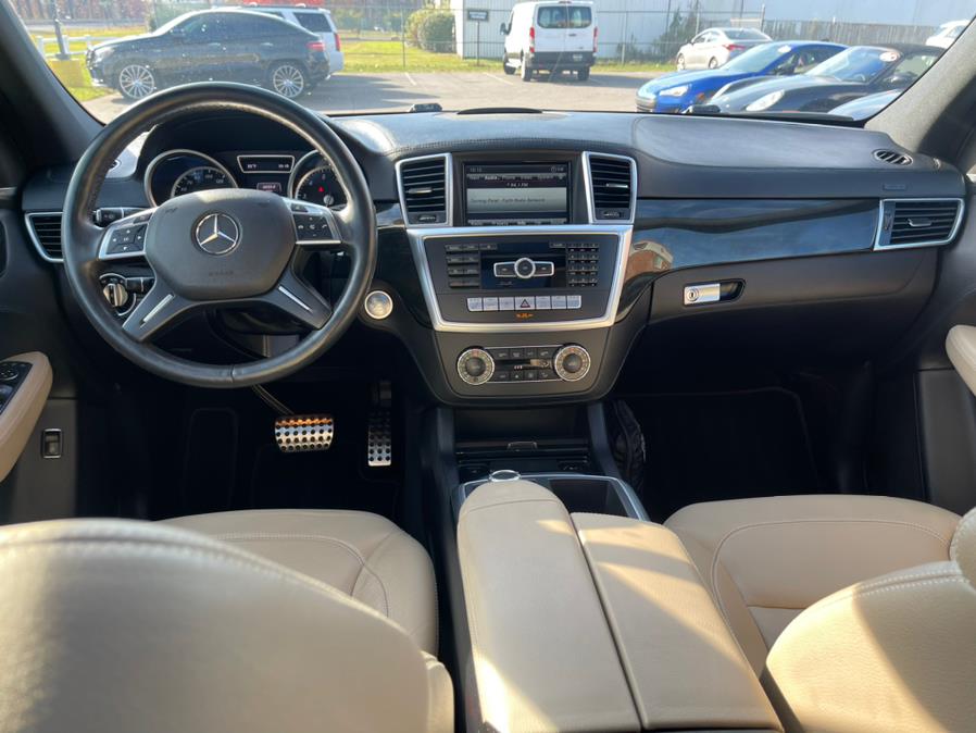 Used Mercedes-Benz M-Class 4MATIC 4dr ML 400 2015 | Mike And Tony Auto Sales, Inc. South Windsor, Connecticut Used Mercedes-Benz M-Class 4MATIC 4dr ML 400 2015 | Mike And Tony Auto Sales, Inc. South Windsor, Connecticut