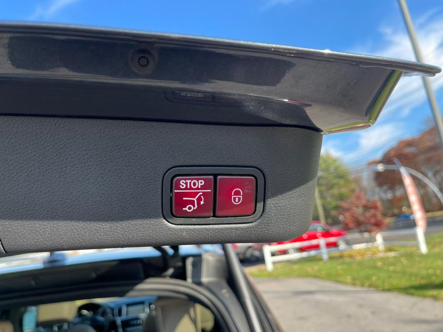 Used Mercedes-Benz M-Class 4MATIC 4dr ML 400 2015 | Mike And Tony Auto Sales, Inc. South Windsor, Connecticut Used Mercedes-Benz M-Class 4MATIC 4dr ML 400 2015 | Mike And Tony Auto Sales, Inc. South Windsor, Connecticut