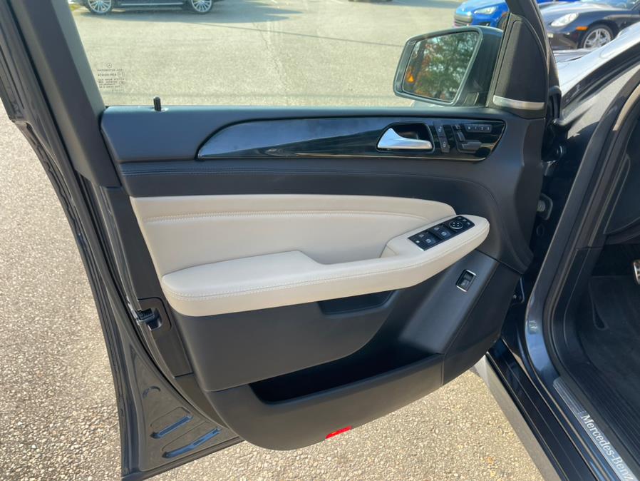 Used Mercedes-Benz M-Class 4MATIC 4dr ML 400 2015 | Mike And Tony Auto Sales, Inc. South Windsor, Connecticut Used Mercedes-Benz M-Class 4MATIC 4dr ML 400 2015 | Mike And Tony Auto Sales, Inc. South Windsor, Connecticut