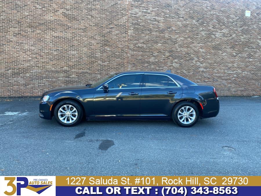 Used Chrysler 300 4dr Sdn Limited RWD 2015 | 3 Points Auto Sales. Rock Hill, South Carolina