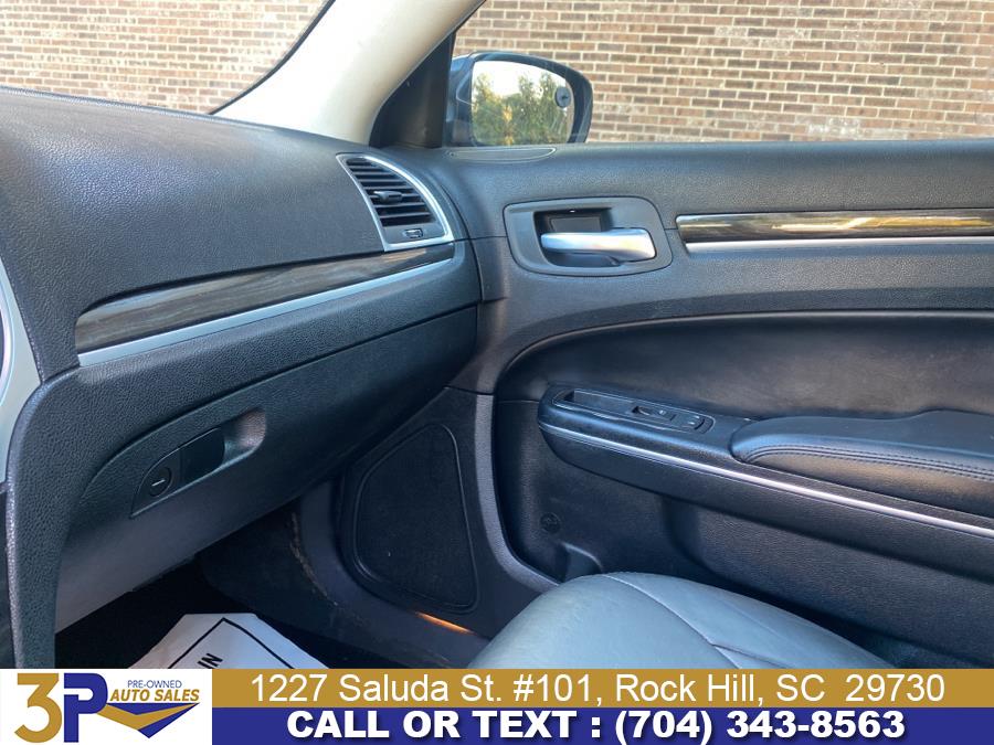 2015 Chrysler 300 4dr Sdn Limited RWD, available for sale in Rock Hill, South Carolina | 3 Points Auto Sales. Rock Hill, South Carolina 2015 Chrysler 300 4dr Sdn Limited RWD, available for sale in Rock Hill, South Carolina | 3 Points Auto Sales. Rock Hill, South Carolina