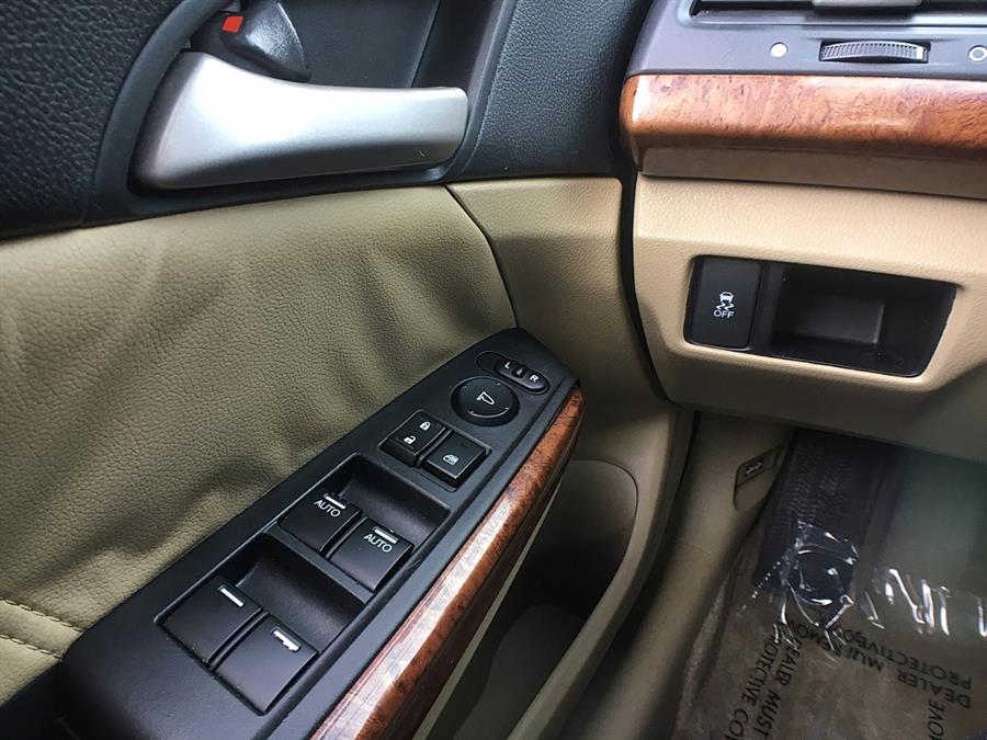 Used Honda Accord Sdn 4dr I4 Auto EX-L 2012 | Smart Buy Auto Sales, LLC. Wallingford, Connecticut Used Honda Accord Sdn 4dr I4 Auto EX-L 2012 | Smart Buy Auto Sales, LLC. Wallingford, Connecticut