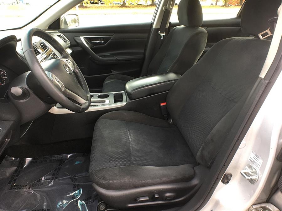 Used Nissan Altima 4dr Sdn I4 2.5 S 2015 | Smart Buy Auto Sales, LLC. Wallingford, Connecticut Used Nissan Altima 4dr Sdn I4 2.5 S 2015 | Smart Buy Auto Sales, LLC. Wallingford, Connecticut