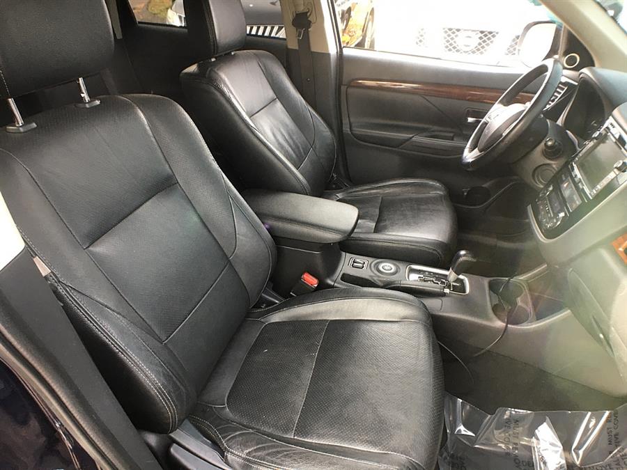 Used Mitsubishi Outlander 4WD 4dr SE 2014 | Smart Buy Auto Sales, LLC. Wallingford, Connecticut Used Mitsubishi Outlander 4WD 4dr SE 2014 | Smart Buy Auto Sales, LLC. Wallingford, Connecticut