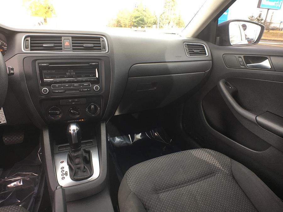 Used Volkswagen Jetta Sedan 4dr Auto S *Ltd Avail* 2013 | Smart Buy Auto Sales, LLC. Wallingford, Connecticut Used Volkswagen Jetta Sedan 4dr Auto S *Ltd Avail* 2013 | Smart Buy Auto Sales, LLC. Wallingford, Connecticut