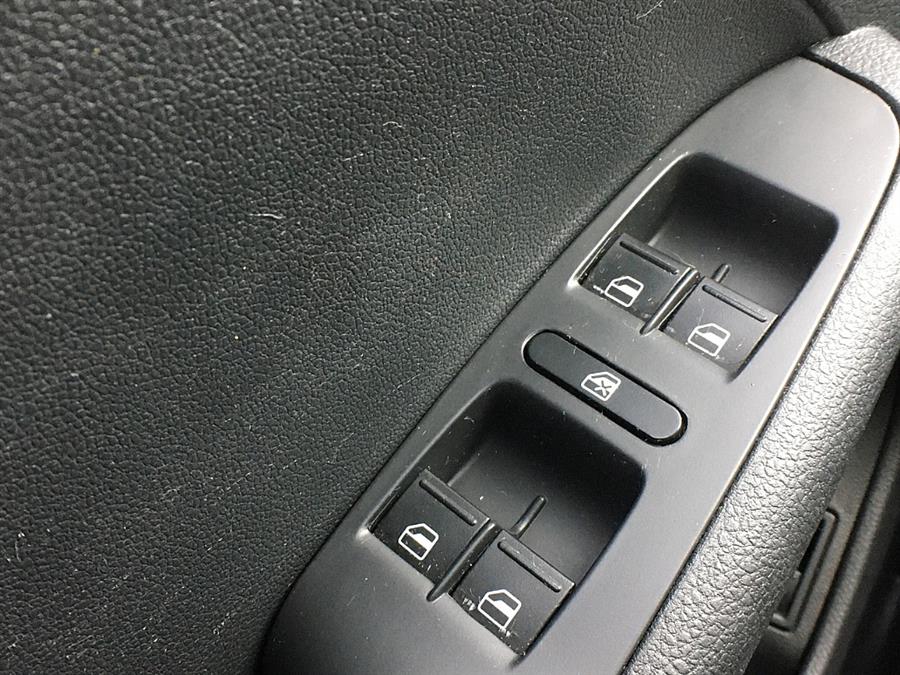 Used Volkswagen Jetta Sedan 4dr Auto S *Ltd Avail* 2013 | Smart Buy Auto Sales, LLC. Wallingford, Connecticut Used Volkswagen Jetta Sedan 4dr Auto S *Ltd Avail* 2013 | Smart Buy Auto Sales, LLC. Wallingford, Connecticut