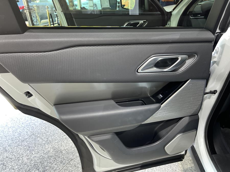 Used Land Rover Range Rover Velar P250 S 2018 | Dream Car Gallery. Woodbury, New York Used Land Rover Range Rover Velar P250 S 2018 | Dream Car Gallery. Woodbury, New York