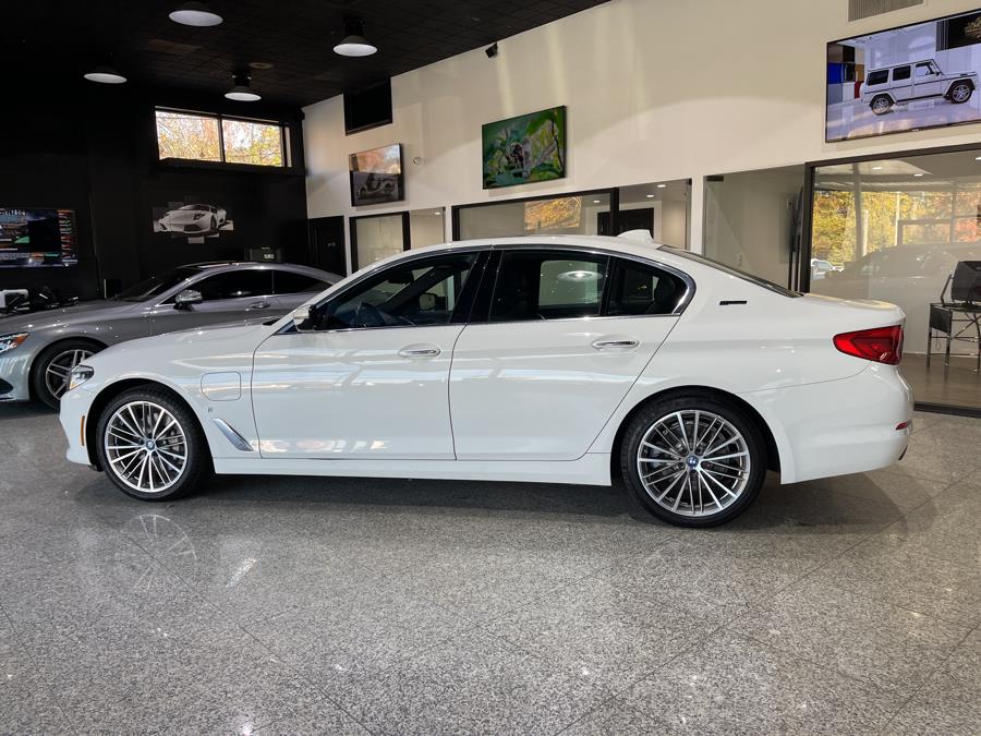 Used BMW 5 Series 530e xDrive iPerformance Plug-In Hybrid 2018 | Dream Car Gallery. Woodbury, New York Used BMW 5 Series 530e xDrive iPerformance Plug-In Hybrid 2018 | Dream Car Gallery. Woodbury, New York