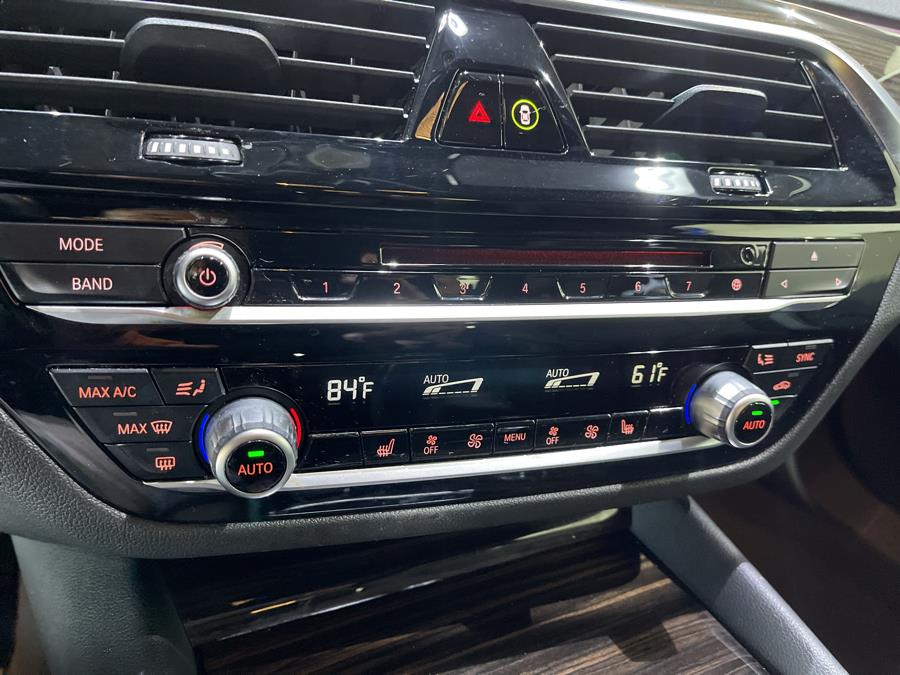 Used BMW 5 Series 530e xDrive iPerformance Plug-In Hybrid 2018 | Dream Car Gallery. Woodbury, New York Used BMW 5 Series 530e xDrive iPerformance Plug-In Hybrid 2018 | Dream Car Gallery. Woodbury, New York