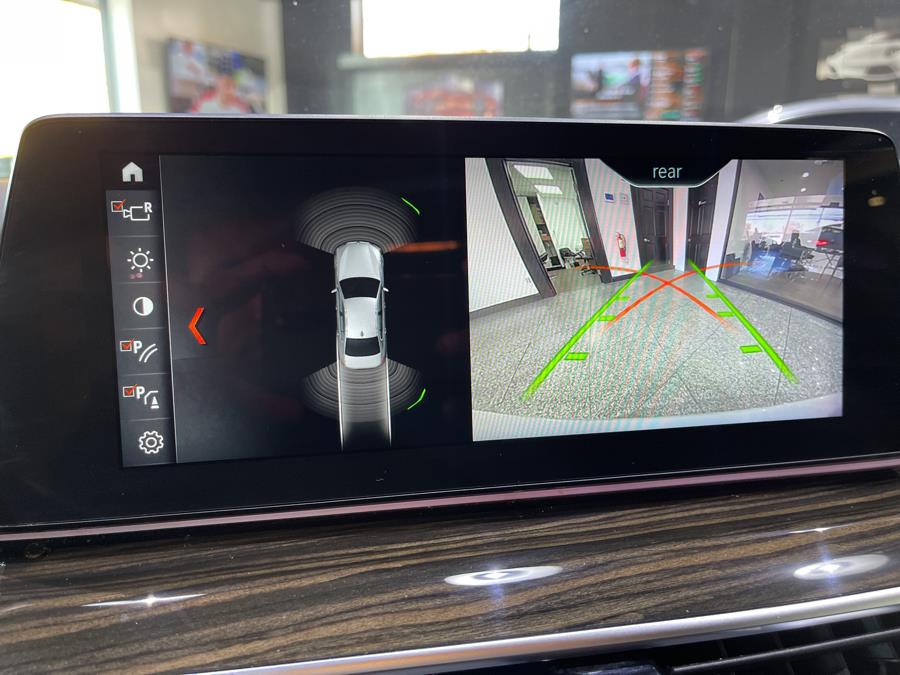 Used BMW 5 Series 530e xDrive iPerformance Plug-In Hybrid 2018 | Dream Car Gallery. Woodbury, New York Used BMW 5 Series 530e xDrive iPerformance Plug-In Hybrid 2018 | Dream Car Gallery. Woodbury, New York