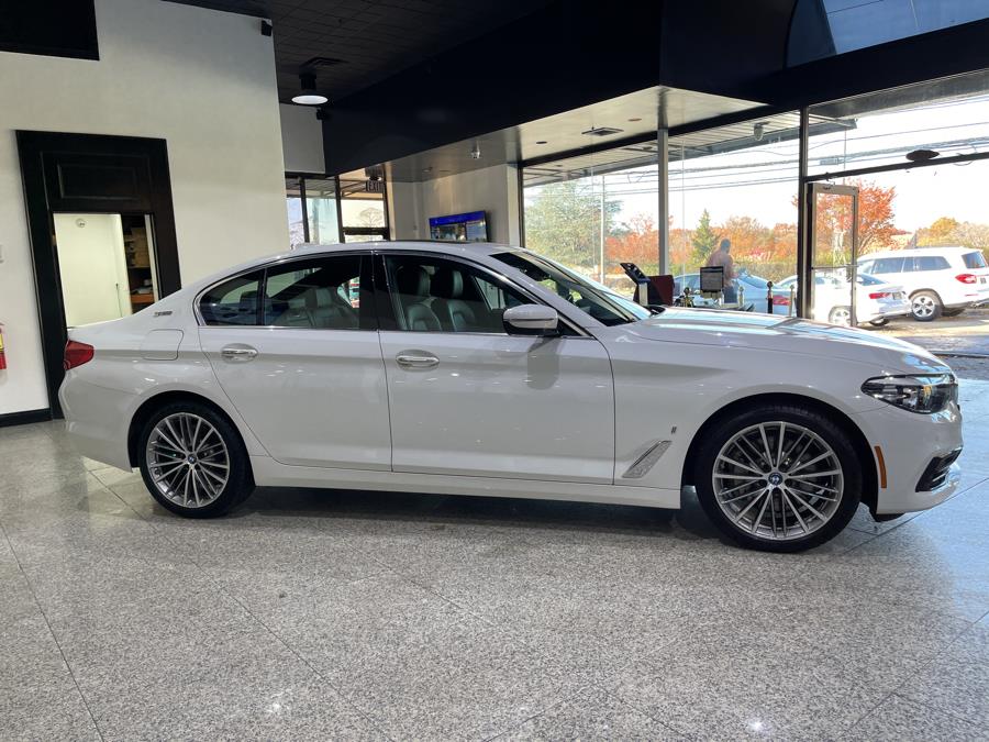 Used BMW 5 Series 530e xDrive iPerformance Plug-In Hybrid 2018 | Dream Car Gallery. Woodbury, New York Used BMW 5 Series 530e xDrive iPerformance Plug-In Hybrid 2018 | Dream Car Gallery. Woodbury, New York