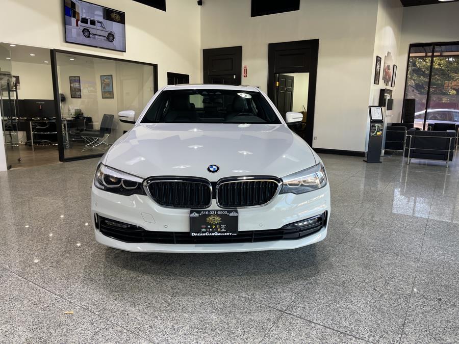 Used BMW 5 Series 530e xDrive iPerformance Plug-In Hybrid 2018 | Dream Car Gallery. Woodbury, New York Used BMW 5 Series 530e xDrive iPerformance Plug-In Hybrid 2018 | Dream Car Gallery. Woodbury, New York