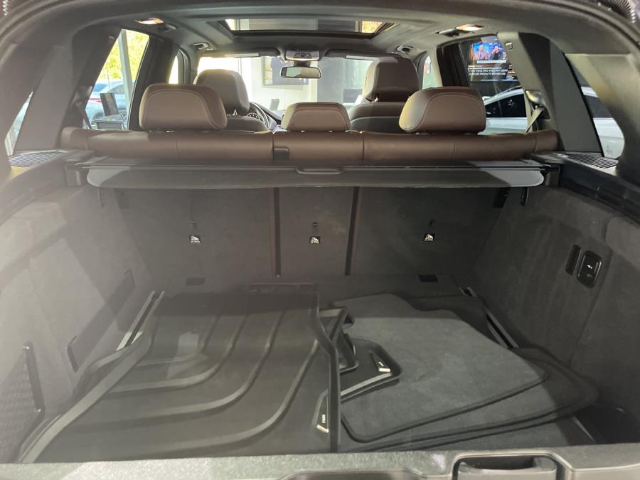 Used BMW X5 xDrive35i Sports Activity Vehicle 2018 | Dream Car Gallery. Woodbury, New York Used BMW X5 xDrive35i Sports Activity Vehicle 2018 | Dream Car Gallery. Woodbury, New York