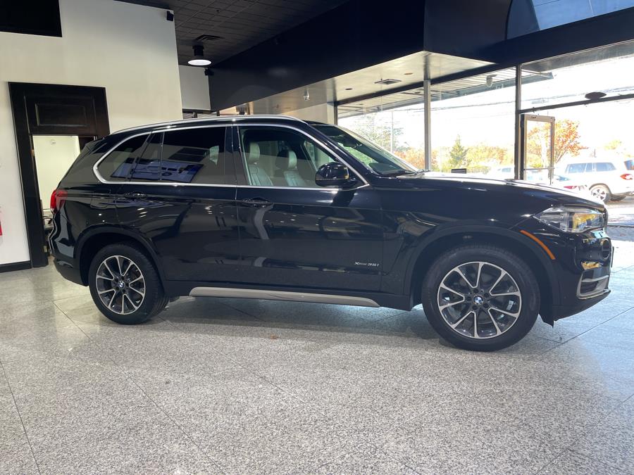 Used BMW X5 xDrive35i Sports Activity Vehicle 2018 | Dream Car Gallery. Woodbury, New York Used BMW X5 xDrive35i Sports Activity Vehicle 2018 | Dream Car Gallery. Woodbury, New York