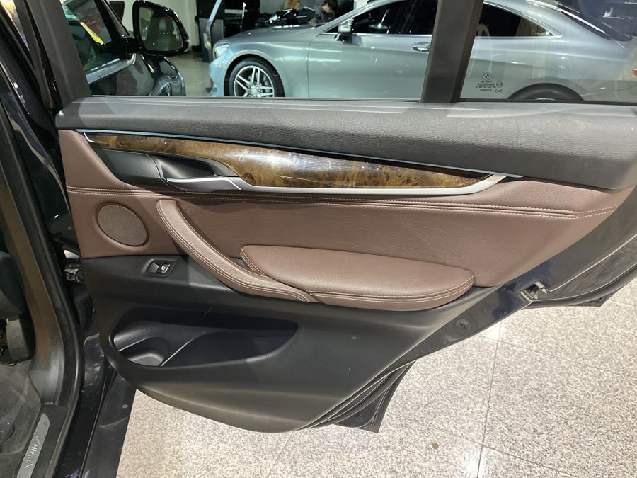 Used BMW X5 xDrive35i Sports Activity Vehicle 2018 | Dream Car Gallery. Woodbury, New York Used BMW X5 xDrive35i Sports Activity Vehicle 2018 | Dream Car Gallery. Woodbury, New York