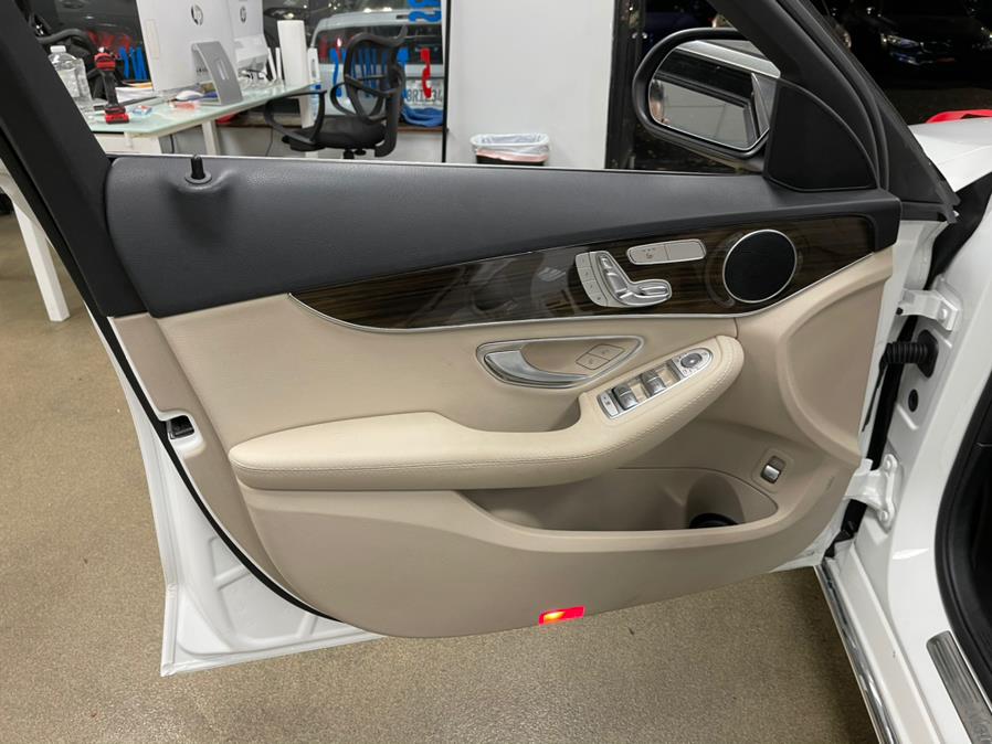 2018 Mercedes-Benz C-Class C 300 4MATIC Sedan, available for sale in Inwood, New York | 5 Towns Drive. Inwood, New York 2018 Mercedes-Benz C-Class C 300 4MATIC Sedan, available for sale in Inwood, New York | 5 Towns Drive. Inwood, New York