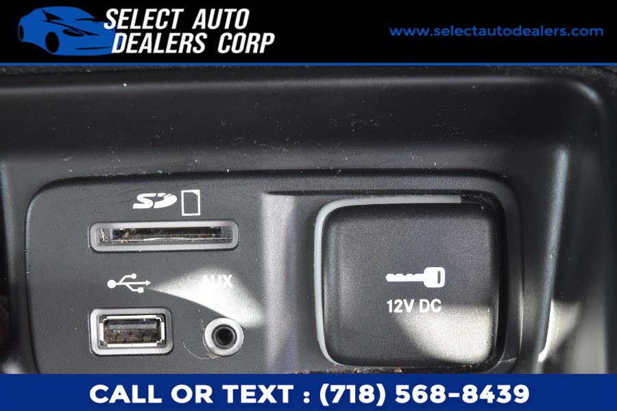 Used Jeep Cherokee 4WD 4dr Latitude 2014 | Select Auto Dealers Corp. Brooklyn, New York Used Jeep Cherokee 4WD 4dr Latitude 2014 | Select Auto Dealers Corp. Brooklyn, New York
