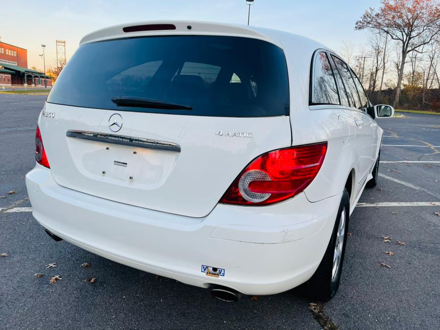 Used Mercedes-Benz R-Class 4MATIC 4dr 3.5L 2007 | Supreme Automotive. New Britain, Connecticut Used Mercedes-Benz R-Class 4MATIC 4dr 3.5L 2007 | Supreme Automotive. New Britain, Connecticut