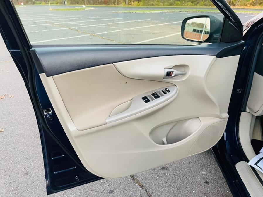 2013 Toyota Corolla 4dr Sdn Auto LE, available for sale in New Britain, Connecticut | Supreme Automotive. New Britain, Connecticut 2013 Toyota Corolla 4dr Sdn Auto LE, available for sale in New Britain, Connecticut | Supreme Automotive. New Britain, Connecticut