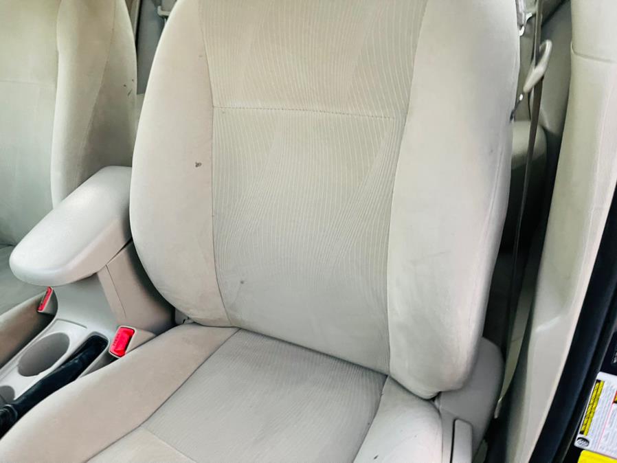 2013 Toyota Corolla 4dr Sdn Auto LE, available for sale in New Britain, Connecticut | Supreme Automotive. New Britain, Connecticut 2013 Toyota Corolla 4dr Sdn Auto LE, available for sale in New Britain, Connecticut | Supreme Automotive. New Britain, Connecticut