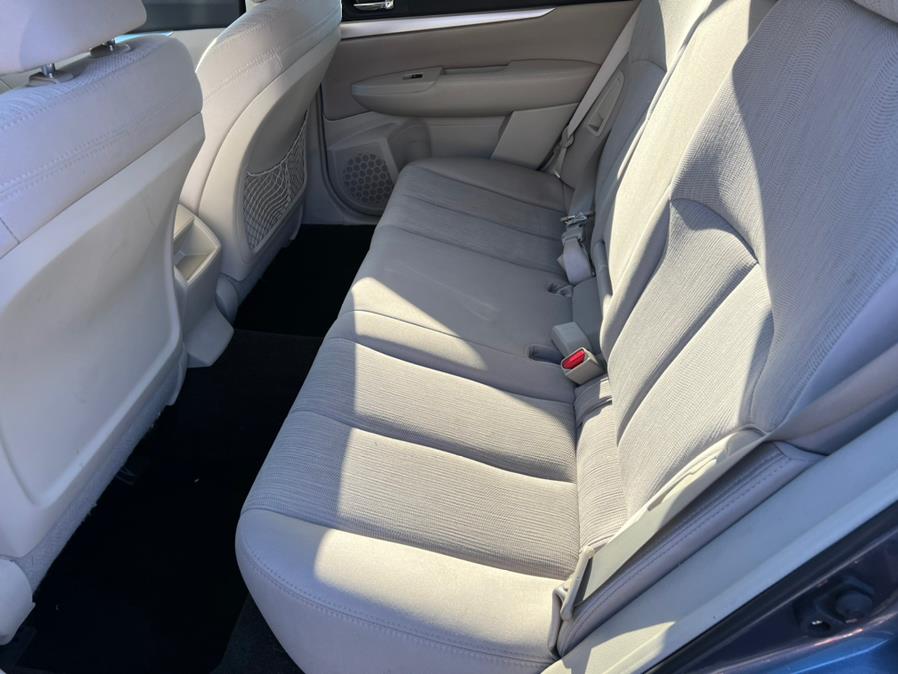 Used Subaru Outback 4dr Wgn H4 Auto 2.5i Premium 2013 | Main Auto of Berlin. Berlin, Connecticut Used Subaru Outback 4dr Wgn H4 Auto 2.5i Premium 2013 | Main Auto of Berlin. Berlin, Connecticut