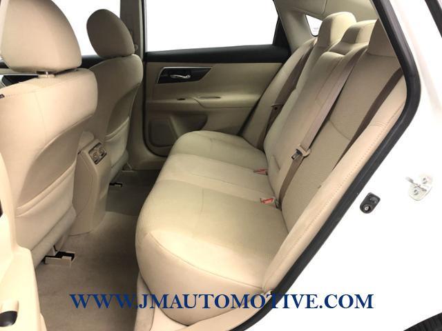 2014 Nissan Altima 4dr Sdn I4 2.5 SV, available for sale in Naugatuck, Connecticut | J&M Automotive Sls&Svc LLC. Naugatuck, Connecticut 2014 Nissan Altima 4dr Sdn I4 2.5 SV, available for sale in Naugatuck, Connecticut | J&M Automotive Sls&Svc LLC. Naugatuck, Connecticut