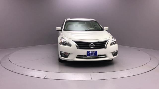 2014 Nissan Altima 4dr Sdn I4 2.5 SV, available for sale in Naugatuck, Connecticut | J&M Automotive Sls&Svc LLC. Naugatuck, Connecticut 2014 Nissan Altima 4dr Sdn I4 2.5 SV, available for sale in Naugatuck, Connecticut | J&M Automotive Sls&Svc LLC. Naugatuck, Connecticut