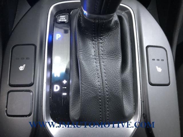 Used Hyundai Santa Fe AWD 4dr 2.0T Sport 2013 | J&M Automotive Sls&Svc LLC. Naugatuck, Connecticut Used Hyundai Santa Fe AWD 4dr 2.0T Sport 2013 | J&M Automotive Sls&Svc LLC. Naugatuck, Connecticut