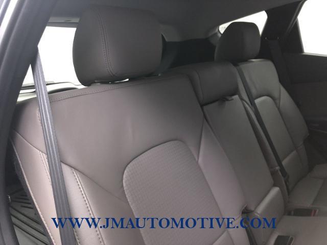 Used Hyundai Santa Fe AWD 4dr 2.0T Sport 2013 | J&M Automotive Sls&Svc LLC. Naugatuck, Connecticut Used Hyundai Santa Fe AWD 4dr 2.0T Sport 2013 | J&M Automotive Sls&Svc LLC. Naugatuck, Connecticut