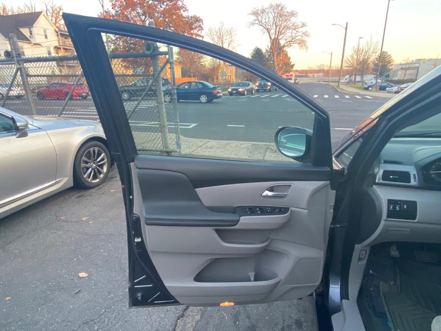 2016 Honda Odyssey 5dr SE, available for sale in Hartford, Connecticut | VEB Auto Sales. Hartford, Connecticut 2016 Honda Odyssey 5dr SE, available for sale in Hartford, Connecticut | VEB Auto Sales. Hartford, Connecticut