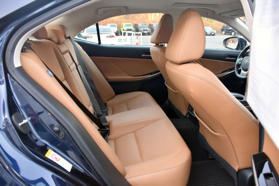Used Lexus IS IS 300 AWD 2018 | Highline Car Connection. Waterbury, Connecticut Used Lexus IS IS 300 AWD 2018 | Highline Car Connection. Waterbury, Connecticut