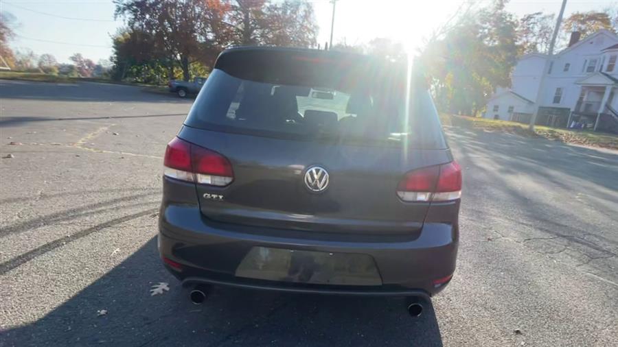 Used Volkswagen GTI 4dr HB Man w/Conv & Sunroof PZEV 2012 | Wiz Leasing Inc. Stratford, Connecticut Used Volkswagen GTI 4dr HB Man w/Conv & Sunroof PZEV 2012 | Wiz Leasing Inc. Stratford, Connecticut