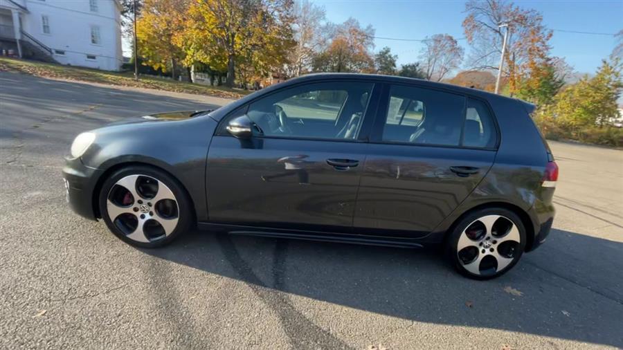 Used Volkswagen GTI 4dr HB Man w/Conv & Sunroof PZEV 2012 | Wiz Leasing Inc. Stratford, Connecticut Used Volkswagen GTI 4dr HB Man w/Conv & Sunroof PZEV 2012 | Wiz Leasing Inc. Stratford, Connecticut