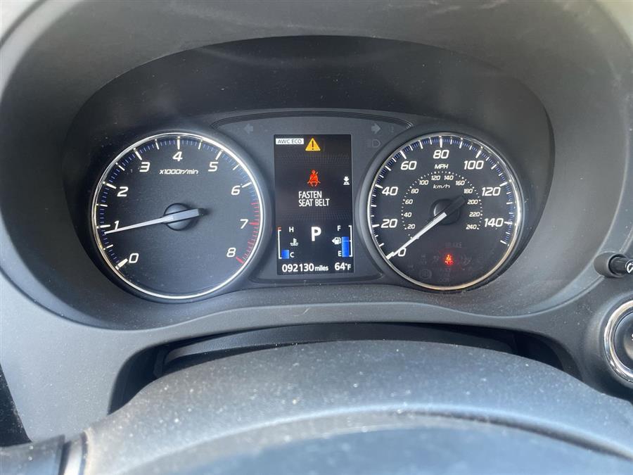 Used Mitsubishi Outlander AWC 4dr SE 2016 | Wiz Leasing Inc. Stratford, Connecticut Used Mitsubishi Outlander AWC 4dr SE 2016 | Wiz Leasing Inc. Stratford, Connecticut
