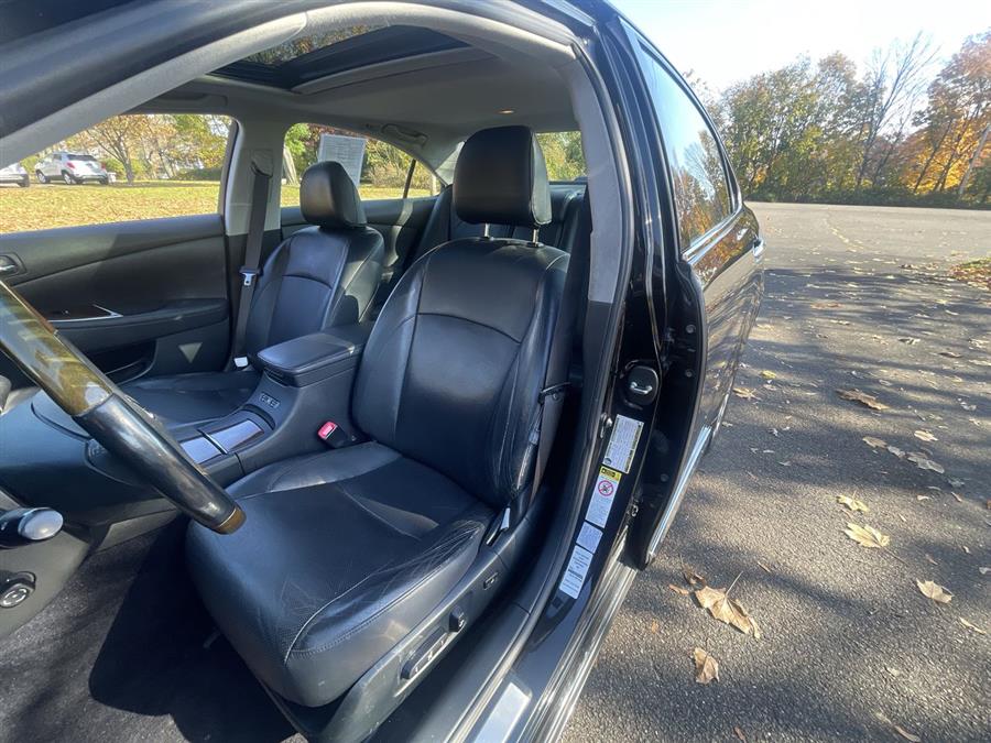 2010 Lexus ES 350 4dr Sdn, available for sale in Stratford, Connecticut | Wiz Leasing Inc. Stratford, Connecticut 2010 Lexus ES 350 4dr Sdn, available for sale in Stratford, Connecticut | Wiz Leasing Inc. Stratford, Connecticut