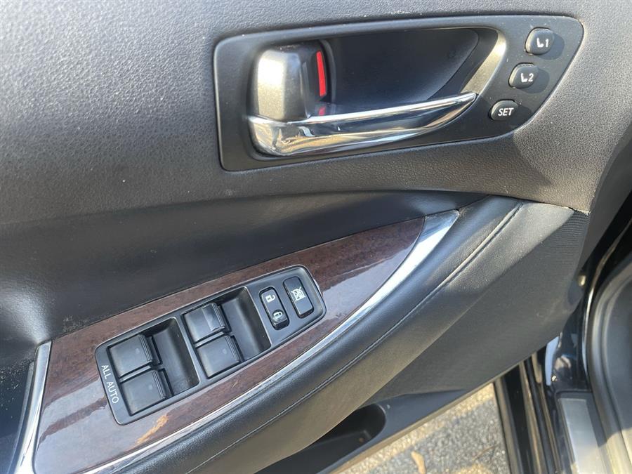 2010 Lexus ES 350 4dr Sdn, available for sale in Stratford, Connecticut | Wiz Leasing Inc. Stratford, Connecticut 2010 Lexus ES 350 4dr Sdn, available for sale in Stratford, Connecticut | Wiz Leasing Inc. Stratford, Connecticut