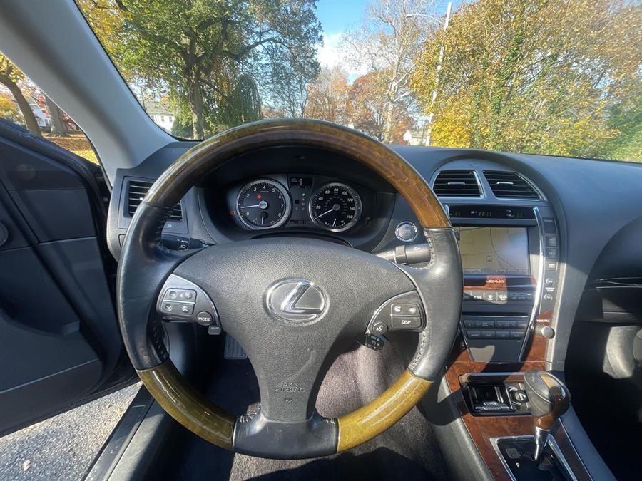 2010 Lexus ES 350 4dr Sdn, available for sale in Stratford, Connecticut | Wiz Leasing Inc. Stratford, Connecticut 2010 Lexus ES 350 4dr Sdn, available for sale in Stratford, Connecticut | Wiz Leasing Inc. Stratford, Connecticut
