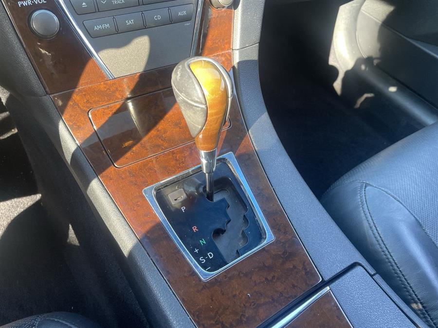2010 Lexus ES 350 4dr Sdn, available for sale in Stratford, Connecticut | Wiz Leasing Inc. Stratford, Connecticut 2010 Lexus ES 350 4dr Sdn, available for sale in Stratford, Connecticut | Wiz Leasing Inc. Stratford, Connecticut