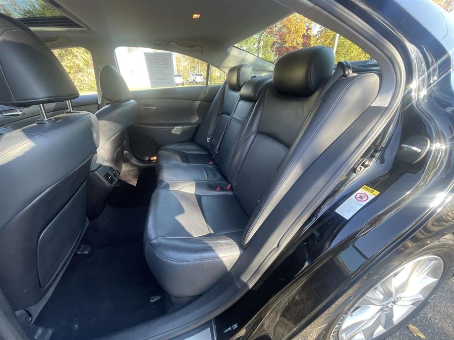 2010 Lexus ES 350 4dr Sdn, available for sale in Stratford, Connecticut | Wiz Leasing Inc. Stratford, Connecticut 2010 Lexus ES 350 4dr Sdn, available for sale in Stratford, Connecticut | Wiz Leasing Inc. Stratford, Connecticut