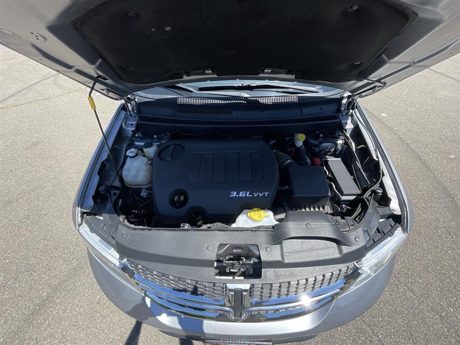 2015 Dodge Journey FWD 4dr SXT, available for sale in Stratford, Connecticut | Wiz Leasing Inc. Stratford, Connecticut 2015 Dodge Journey FWD 4dr SXT, available for sale in Stratford, Connecticut | Wiz Leasing Inc. Stratford, Connecticut