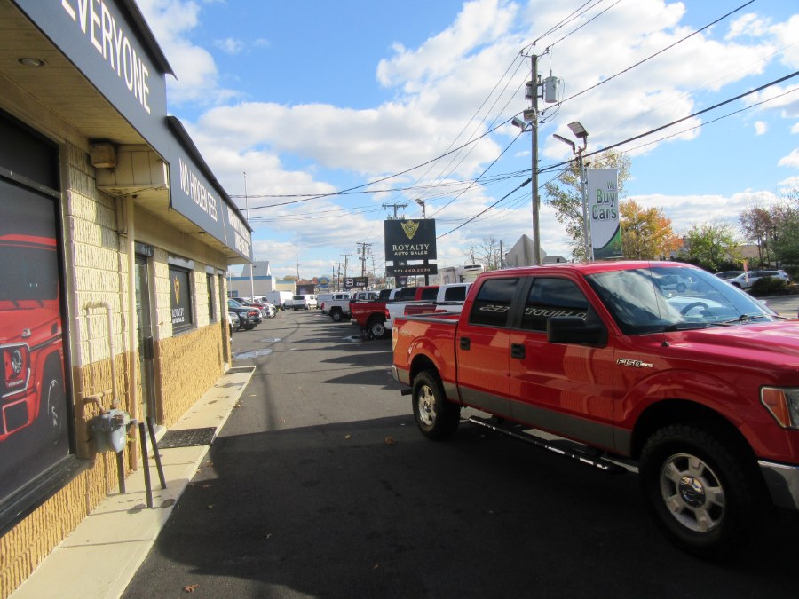 Used Ford F-150 4WD SuperCrew 157" XLT 2012 | Royalty Auto Sales. Little Ferry, New Jersey Used Ford F-150 4WD SuperCrew 157" XLT 2012 | Royalty Auto Sales. Little Ferry, New Jersey