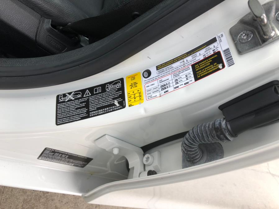2013 BMW 3 Series 4dr Sdn 328i xDrive AWD, available for sale in Jamaica, New York | Sylhet Motors Inc.. Jamaica, New York 2013 BMW 3 Series 4dr Sdn 328i xDrive AWD, available for sale in Jamaica, New York | Sylhet Motors Inc.. Jamaica, New York