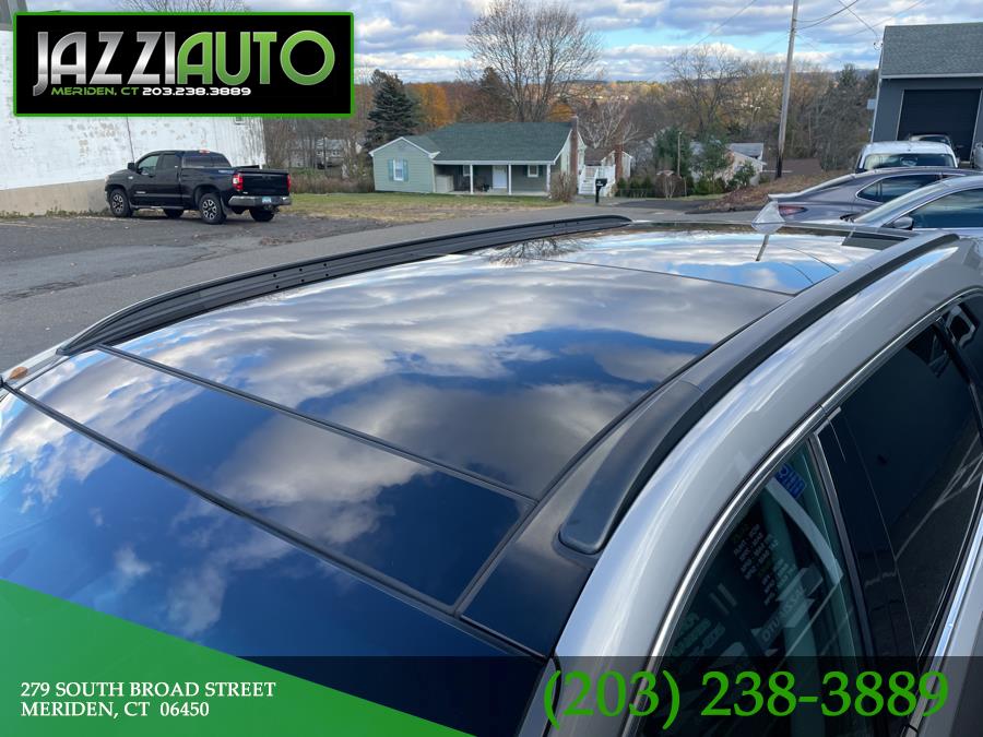 2014 Hyundai Santa Fe AWD 4dr Limited *Ltd Avail*, available for sale in Meriden, Connecticut | Jazzi Auto Sales LLC. Meriden, Connecticut 2014 Hyundai Santa Fe AWD 4dr Limited *Ltd Avail*, available for sale in Meriden, Connecticut | Jazzi Auto Sales LLC. Meriden, Connecticut