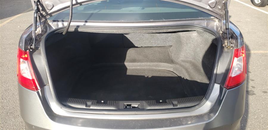 2011 Ford Taurus 4dr Sdn SEL AWD, available for sale in Little Ferry, New Jersey | Victoria Preowned Autos Inc. Little Ferry, New Jersey 2011 Ford Taurus 4dr Sdn SEL AWD, available for sale in Little Ferry, New Jersey | Victoria Preowned Autos Inc. Little Ferry, New Jersey