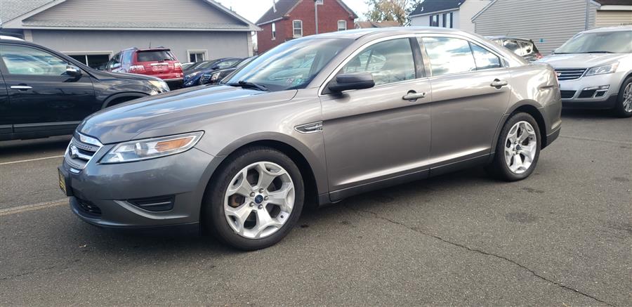 2011 Ford Taurus 4dr Sdn SEL AWD, available for sale in Little Ferry, New Jersey | Victoria Preowned Autos Inc. Little Ferry, New Jersey 2011 Ford Taurus 4dr Sdn SEL AWD, available for sale in Little Ferry, New Jersey | Victoria Preowned Autos Inc. Little Ferry, New Jersey