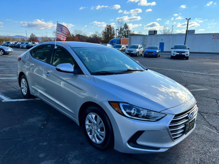 Used Hyundai Elantra SE 2.0L Auto (Alabama) 2017 | Prestige Pre-Owned Motors Inc. New Windsor, New York Used Hyundai Elantra SE 2.0L Auto (Alabama) 2017 | Prestige Pre-Owned Motors Inc. New Windsor, New York