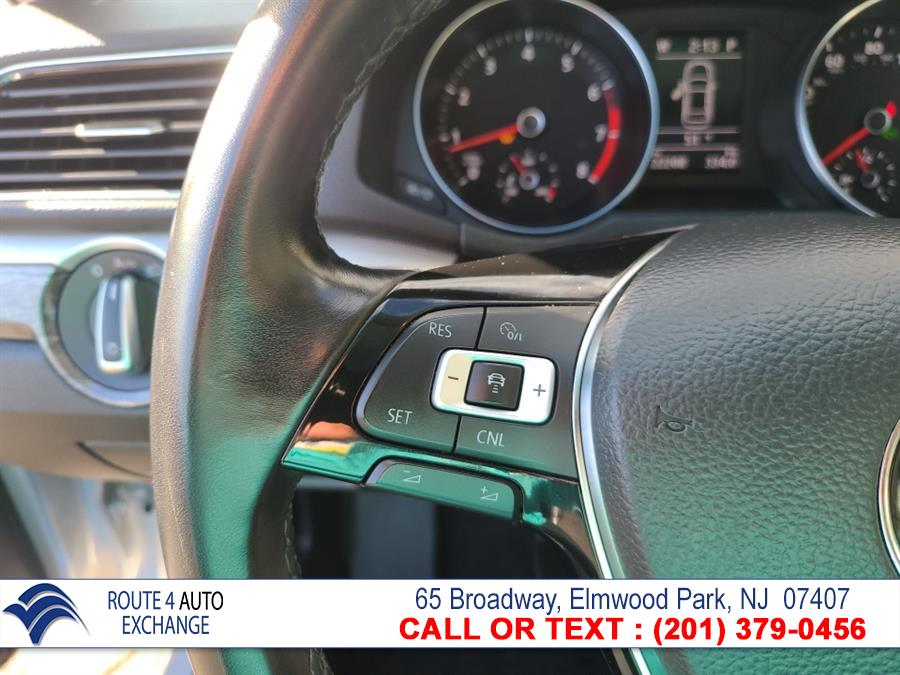 Used Volkswagen Passat 2.0T SE w/Technology Auto 2018 | Route 4 Auto Exchange. Elmwood Park, New Jersey Used Volkswagen Passat 2.0T SE w/Technology Auto 2018 | Route 4 Auto Exchange. Elmwood Park, New Jersey