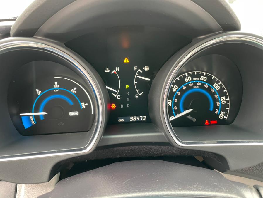 Used Toyota Highlander Hybrid 4WD 2012 | Green Light Auto Wholesale. Daly City, California Used Toyota Highlander Hybrid 4WD 2012 | Green Light Auto Wholesale. Daly City, California