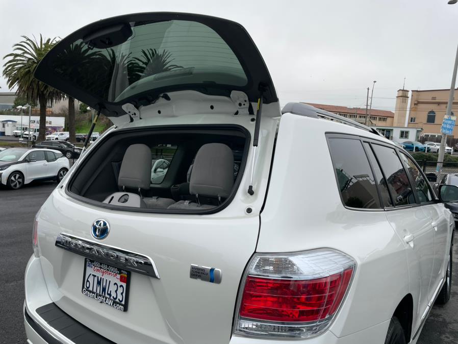 Used Toyota Highlander Hybrid 4WD 2012 | Green Light Auto Wholesale. Daly City, California Used Toyota Highlander Hybrid 4WD 2012 | Green Light Auto Wholesale. Daly City, California