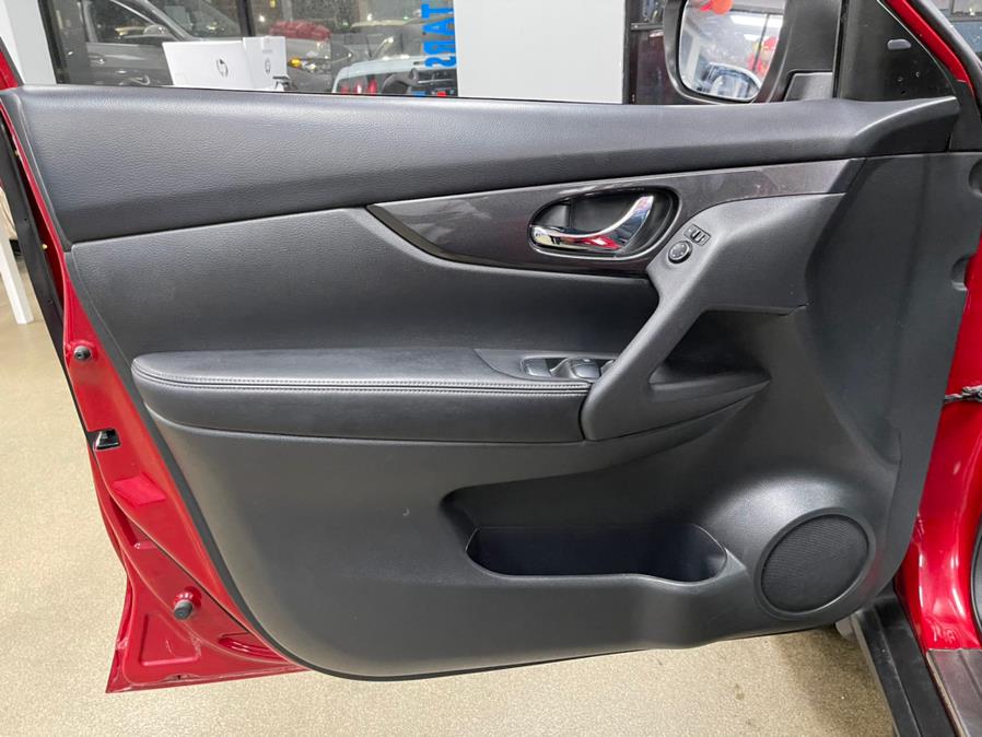 2017 Nissan Rogue AWD SV, available for sale in Inwood, New York | 5 Towns Drive. Inwood, New York 2017 Nissan Rogue AWD SV, available for sale in Inwood, New York | 5 Towns Drive. Inwood, New York